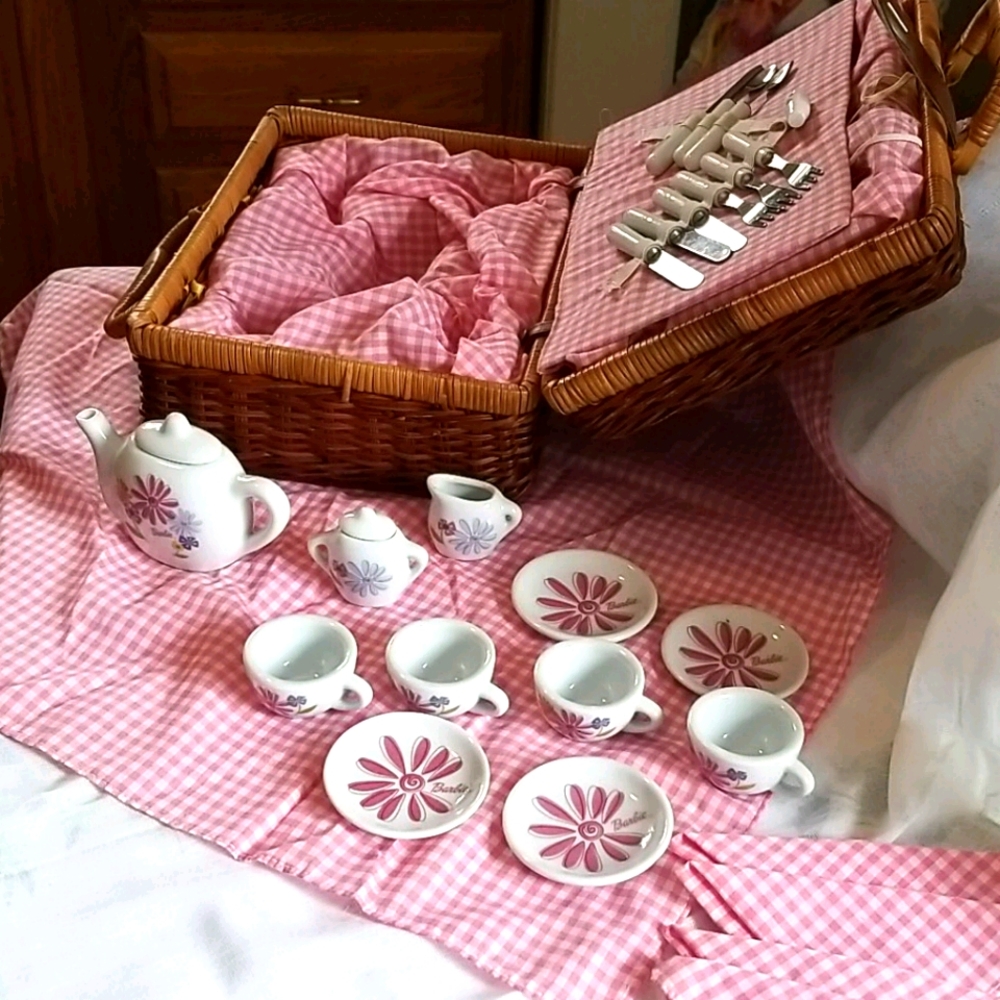 BARBIE Schyllin nearly complete PREMO SHAPE